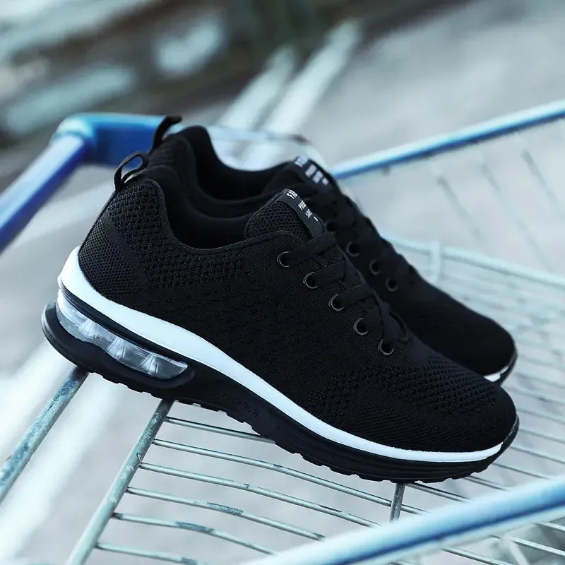 LIGHTWEIGHT WOVEN RUNNING SHOES