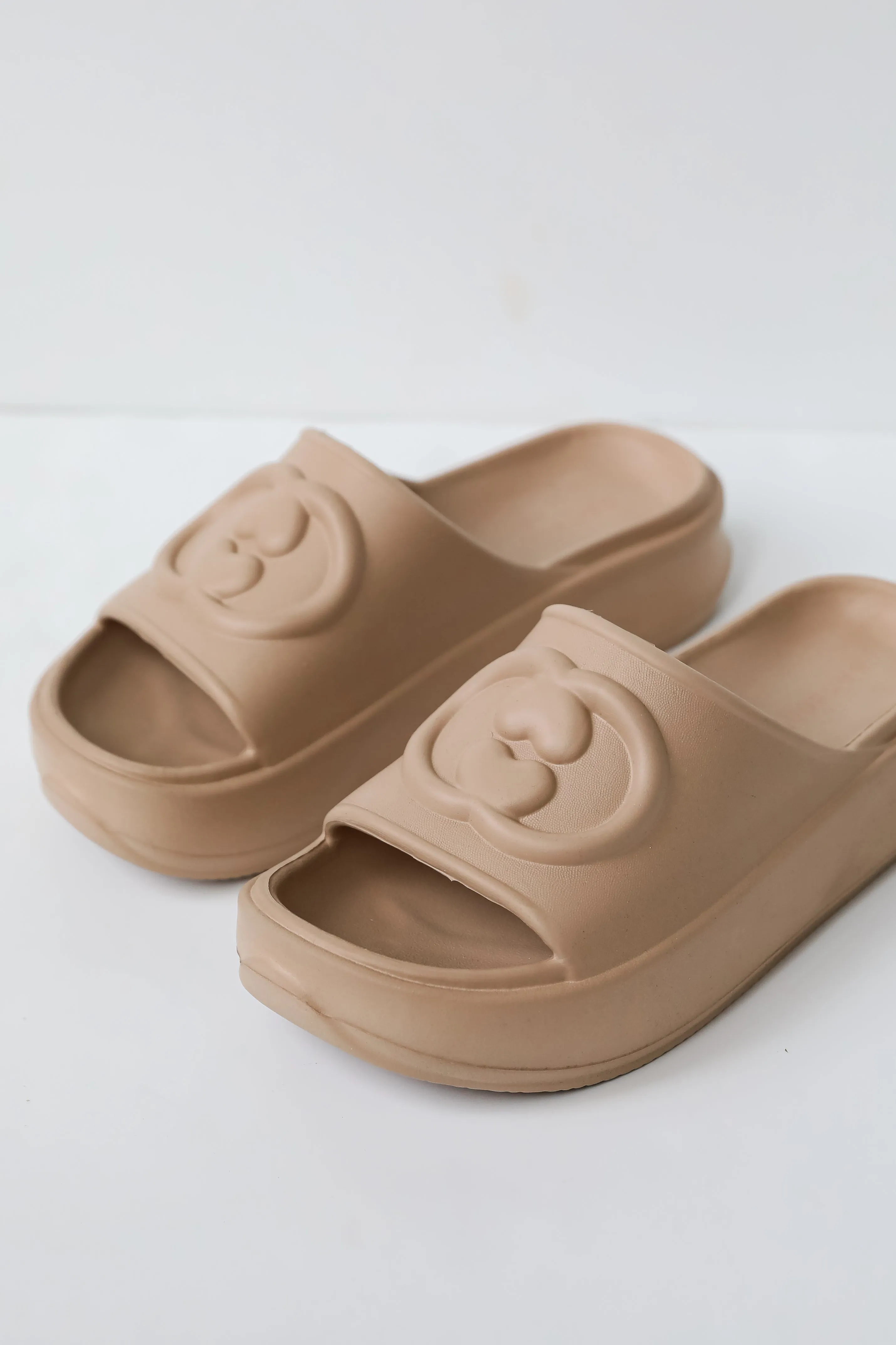 Resort Life Natural Platform Slide Sandals