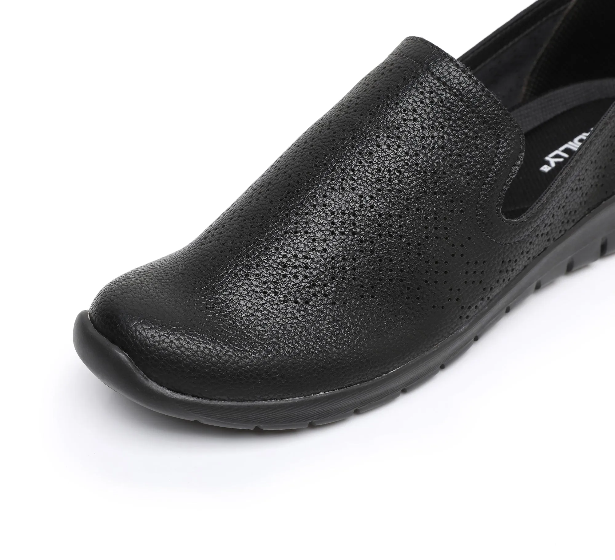 Serenade Slip on Sneakers - Black  (970.032)