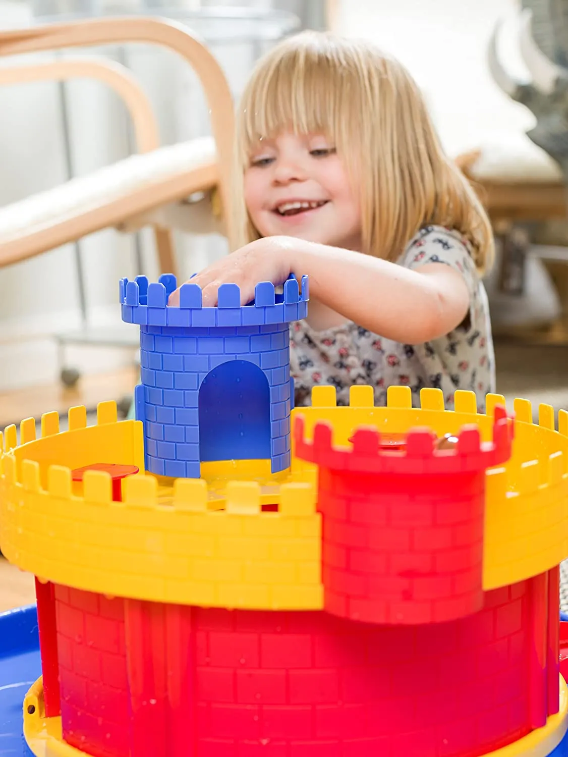 Viking Toys - City Castle with Moat